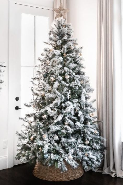флокированная рождественская елка